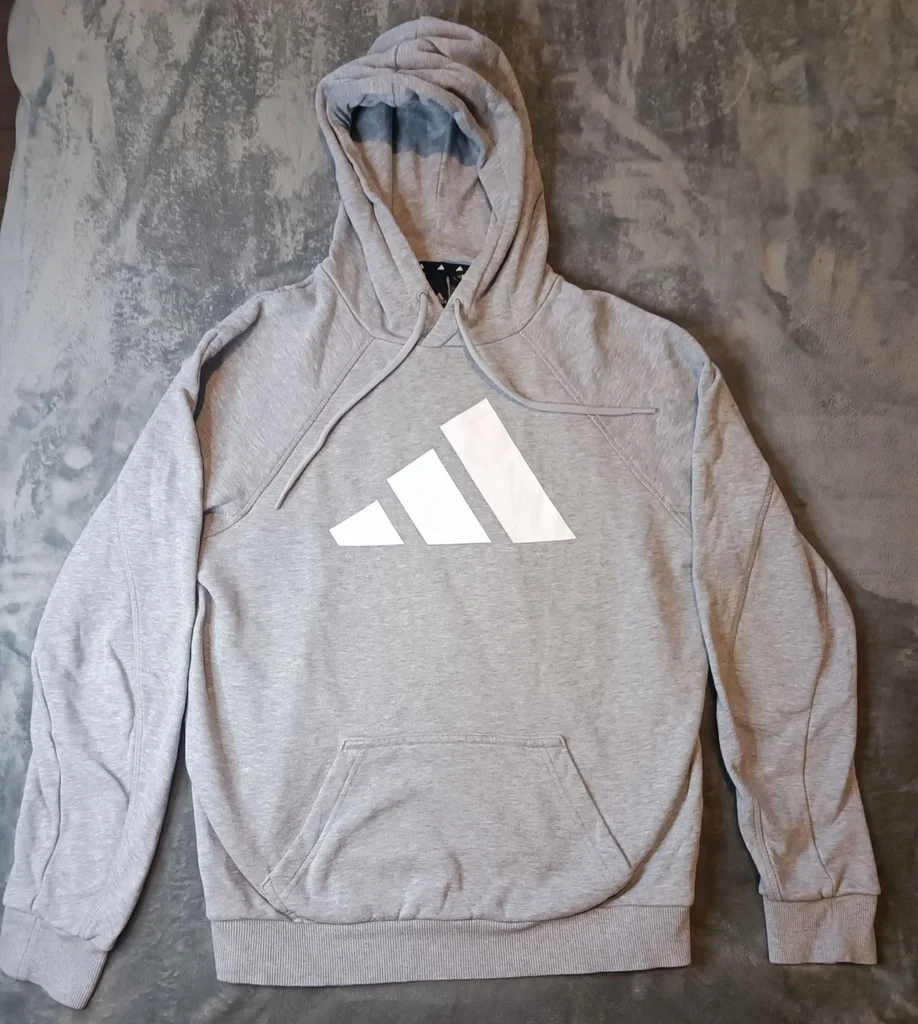 Sweat pull à capuche Adidas taille S très bon état coloris gris